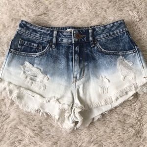Bullhead high rise jean shorts